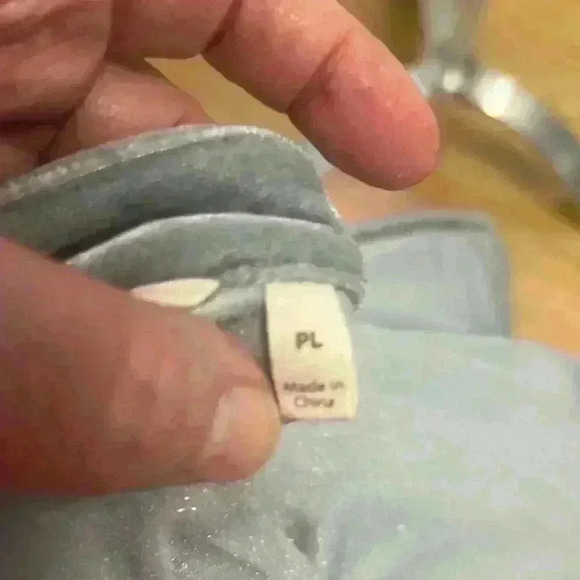 Soft Surroundings long sleeve velvet Velour women’s shirt - Picture 2 of 9